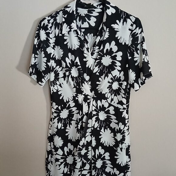 Nicole Miller Dress - Picture 2 of 11